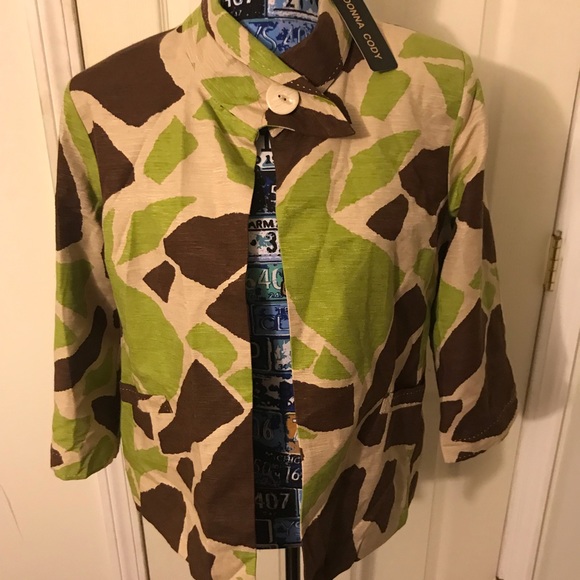 Top - Picture 5 of 8